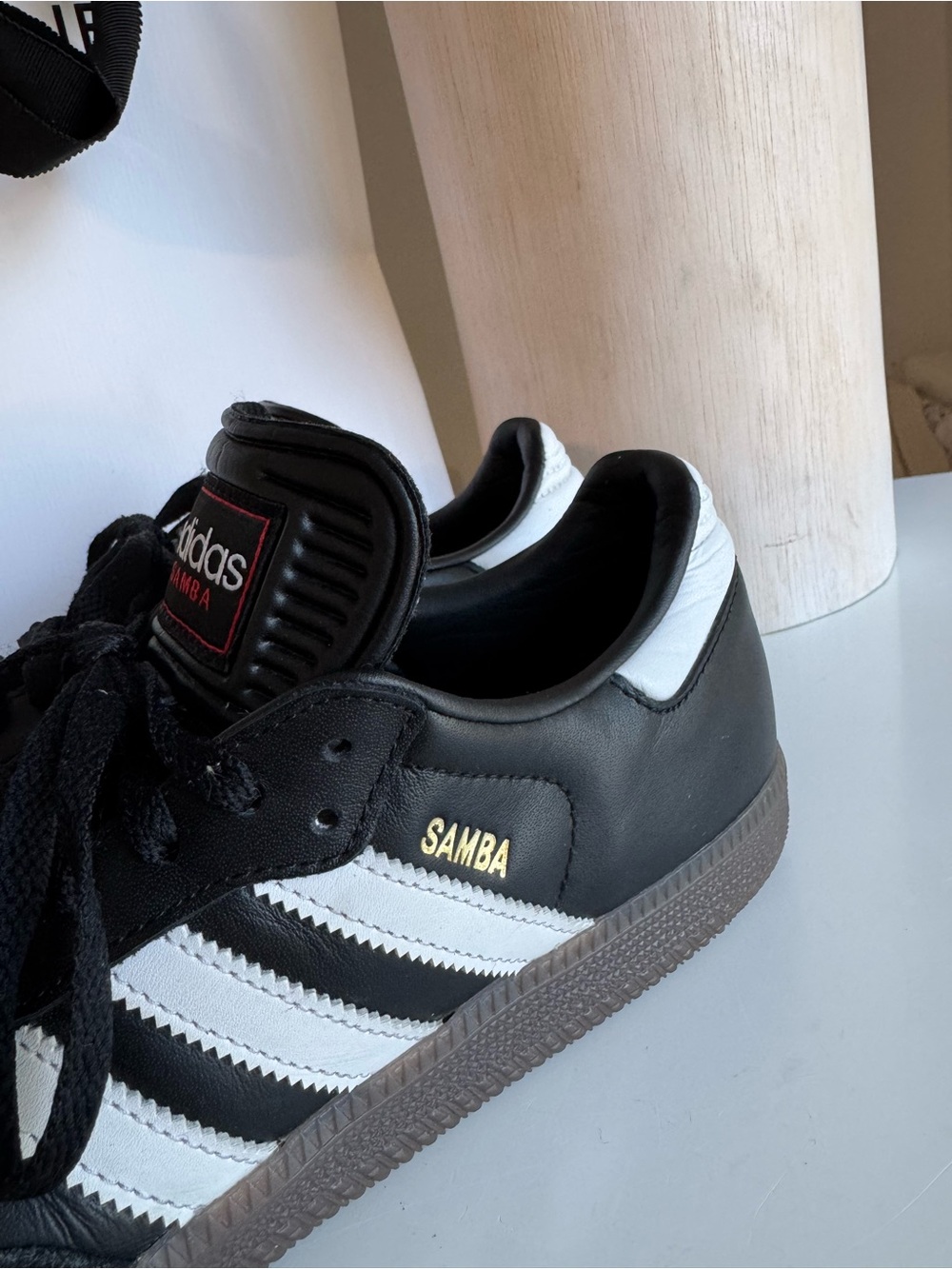 Adidas Samba Black/White Sneakers
Men’s US 8 / EU 41⅓ - Picture 3 of 15